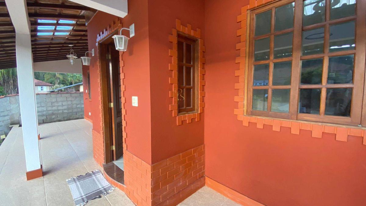 Casa à venda, 188 m² por R$ 560.000,00 - Praça Santa Luzia - Nova Friburgo/RJ - PS Consultoria Imobiliária