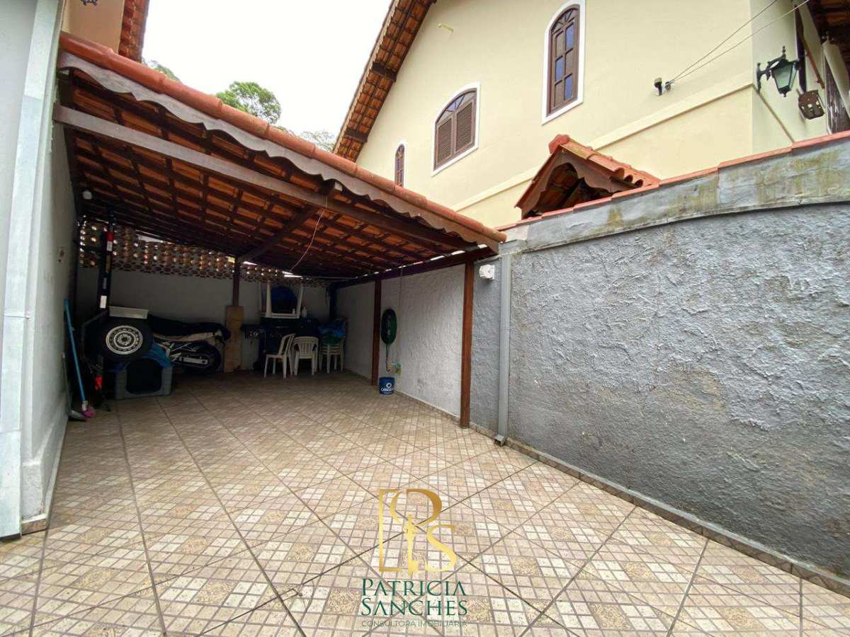 Sobre casa com 232 m² à venda em Nova Friburgo - RJ - PS Consultoria Imobiliária